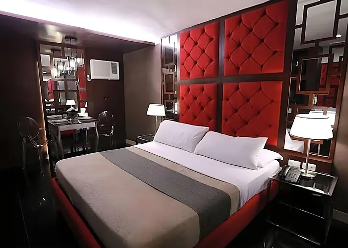 Hotel Victoria Court Hillcrest - Pasig 3*