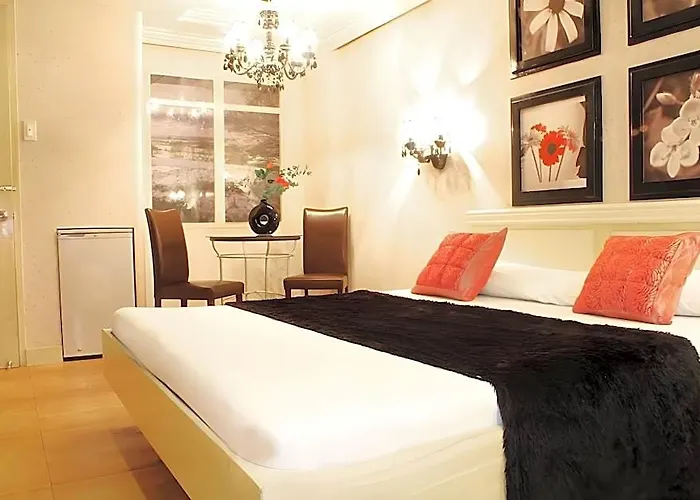 Victoria Court Hillcrest - Pasig Hotel