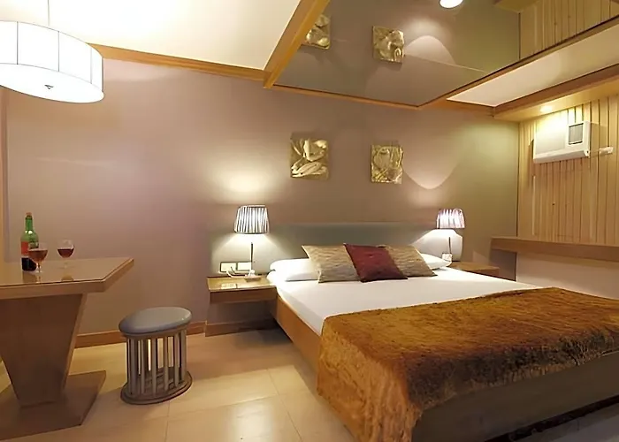 Victoria Court Hillcrest - Pasig Hotel Manila