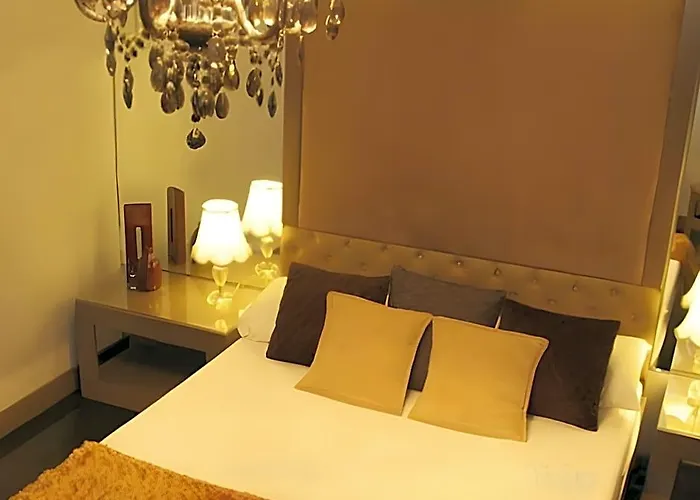 Victoria Court Hillcrest - Pasig Hotel